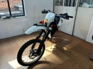 2012 Husqvarna Te in Red — image 6