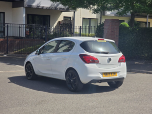 2017 Vauxhall Corsa 1.4i Ecoflex Sri Hatchback 5dr Petrol Manual Euro 6 (75 Ps) in White — image 4