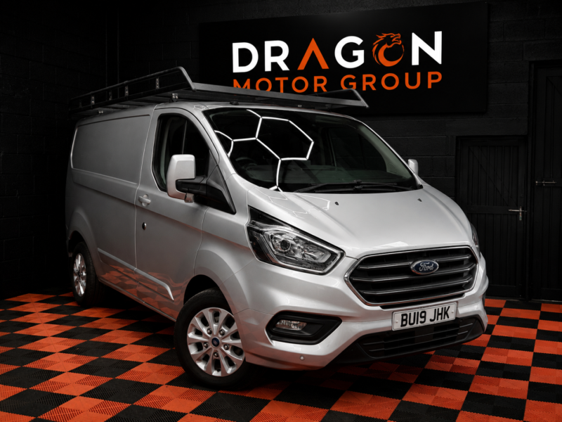 2019 Ford Transit Custom 2.0 300 Ecoblue Limited Panel Van 5dr Diesel Manual L1 H1 Euro 6 (170 Ps) in Silver — image 1