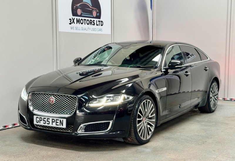 2016 Jaguar Xj 3.0d V6 Autobiography Auto Euro 6 (s/s) 4dr (lwb) in Black — image 1