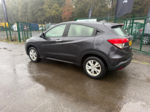 2019 Honda Hr-V 1.5 I-Vtec S SUV 5dr Petrol Manual Euro 6 (s/s) (130 Ps) in Black — image 4