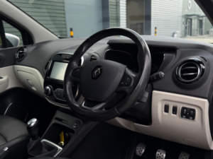 2018 Renault Captur 1.5 Dci Energy Gt Line Euro 6 (s/s) 5dr in Blue — image 2