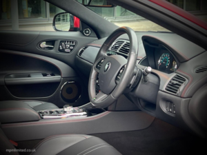 2014 Jaguar Xk 5.0 V8 Dynamic R in Red — image 6