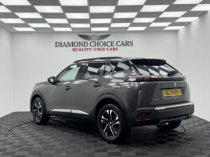 2022 Peugeot 2008 1.2 Puretech Allure Premium in Grey — image 4
