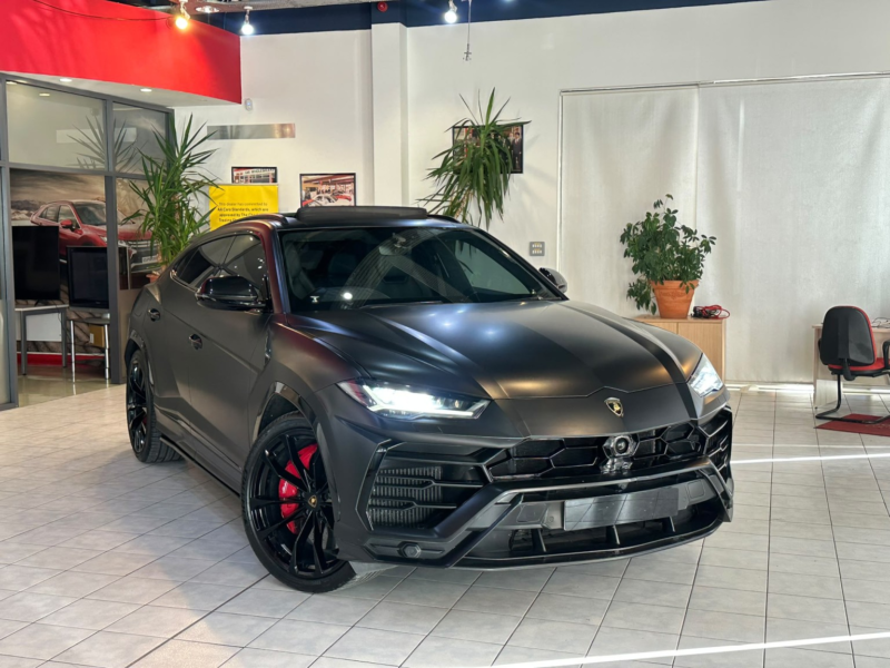 2018 Lamborghini Urus Satin Black Wrap. in Black — image 1