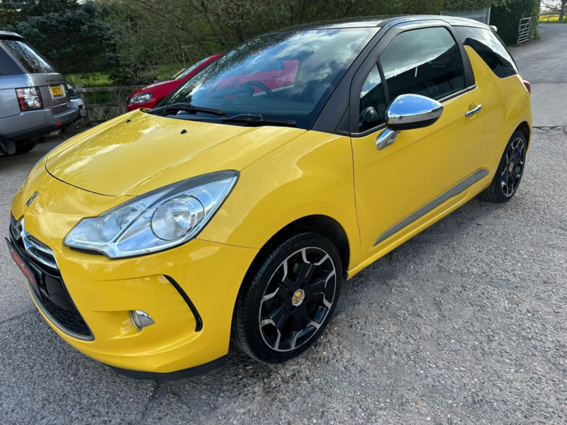 2011 Citroen Ds3 1.6 Thp Dsport Plus in Yellow — image 1