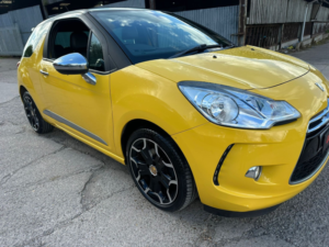 2011 Citroen Ds3 1.6 Thp Dsport Plus in Yellow — image 3