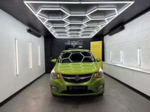 2015 Vauxhall Viva 1.0 I Sl in Green — image 2