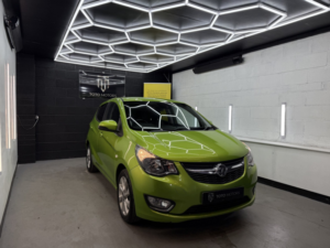 2015 Vauxhall Viva 1.0 I Sl in Green — image 5