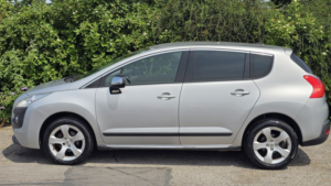 2013 Peugeot 3008 1.6 Hdi Style in Silver — image 5