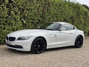 2011 BMW Z4 2.5 Z4 Sdrive23i Highline Edition in White — image 6