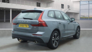 2018 Volvo Xc60 2.0 D4 Momentum AWD Euro 6 (s/s) 5dr in Grey — image 4