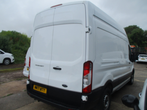 2022 Ford Transit 2.0 Transit Leader Van 350 L3 2.0l Ecoblue 130ps Fwd 6 Speed Manual in White — image 4