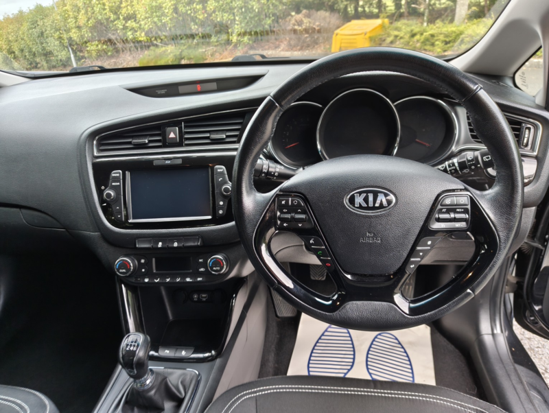 2018 Kia Ceed 1.6 Crdi 3 in Black — image 1