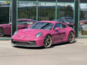 2023 Porsche 911 4.0 992 Gt3 in Pink — image 6