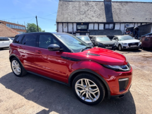 2016 Land Rover Range Rover Evoque Td4 Hse Dynamic in Red — image 4