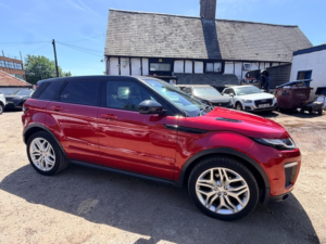 2016 Land Rover Range Rover Evoque Td4 Hse Dynamic in Red — image 6