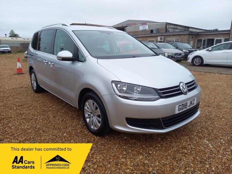 2018 Volkswagen Sharan 2.0 Tdi Se Nav DSG Euro 6 (s/s) 5dr in Silver — image 1