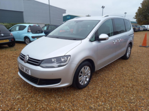 2018 Volkswagen Sharan 2.0 Tdi Se Nav DSG Euro 6 (s/s) 5dr in Silver — image 3