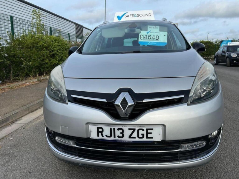 2013 Renault Grand Scenic 1.5 Dci Dynamique Tomtom Edc Euro 5 5dr in Silver — image 1