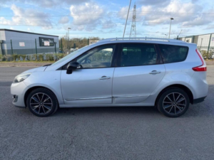 2013 Renault Grand Scenic 1.5 Dci Dynamique Tomtom Edc Euro 5 5dr in Silver — image 5