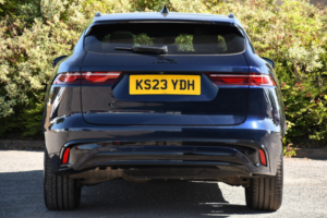 2023 Jaguar F-Pace 2.0 D200 Mhev R-Dynamic Se Black SUV 5dr Diesel Auto AWD Euro 6 (s/s) (204 Ps) in Blue — image 6