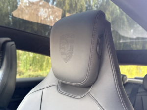 2021 Porsche Taycan Performance Plus 93.4kwh 4s in Grey — image 6