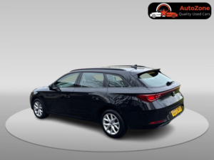 2023 SEAT Leon 1.0 Etsi Mhev Se Auto in Black — image 6