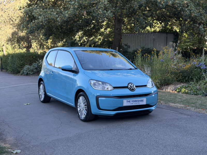 2016 Volkswagen Up! 1.0 Move Up! in Black — image 1