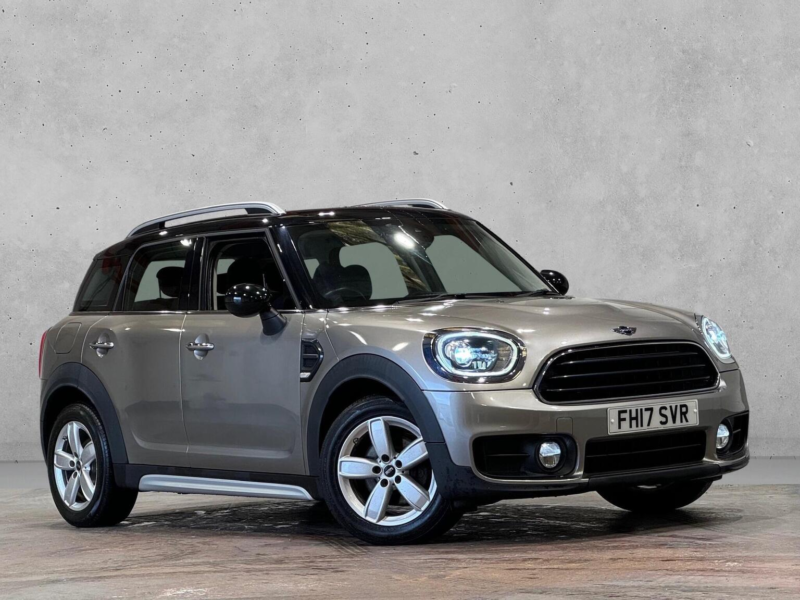 2017 MINI Countryman 2.0 Cooper D Euro 6 (s/s) 5dr in Silver — image 1