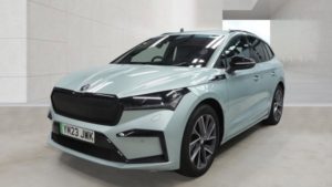 2023 Skoda Enyaq Iv 82kwh 80 Sportline SUV 5dr Electric Auto (dc125kw) (204 Ps) in Silver — image 3
