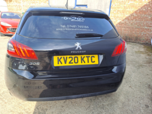 2020 Peugeot 308 1.5 Bluehdi Allure in Black — image 4