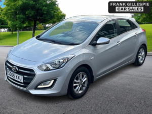 2015 Hyundai I30 1.6 Crdi Blue Drive Se Euro 6 (s/s) 5dr in Silver — image 3