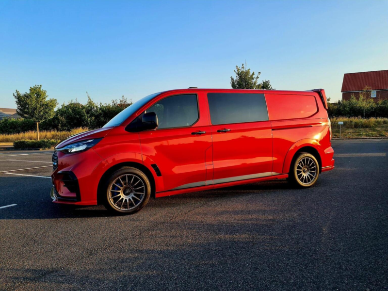 2025 Ford Transit Custom 2.0 320 Ecoblue Ms-Rt Crew Van Auto AWD L2 H1 Euro 6 (s/s) 5dr in Red — image 1