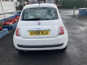 2009 Fiat 500 1.2 500 1.2 Lounge (start Stop) in White — image 3