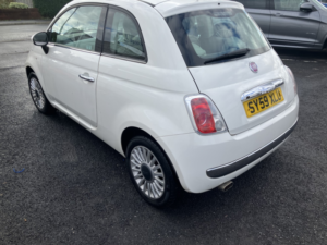2009 Fiat 500 1.2 500 1.2 Lounge (start Stop) in White — image 4