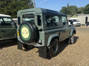 1991 Land Rover Defender 90 200tdi*full Rebuild*new Galv Chassis*heritage Style* in Green — image 3