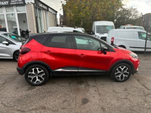 2018 Renault Captur 0.9 Tce Energy Signature X Nav SUV 5dr Petrol Manual Euro 6 (s/s) (90 Ps) in Red — image 2