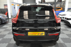 2024 Volvo Xc40 2.0 B3 Mhev Plus Black Edition Dct Auto Euro 6 (s/s) 5dr in Black — image 6