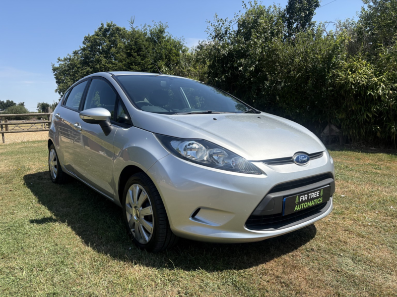 2012 Ford Fiesta 1.3 Edge in Silver — image 1