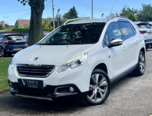 2014 Peugeot 2008 1.6 E-Hdi Crossway in White — image 3