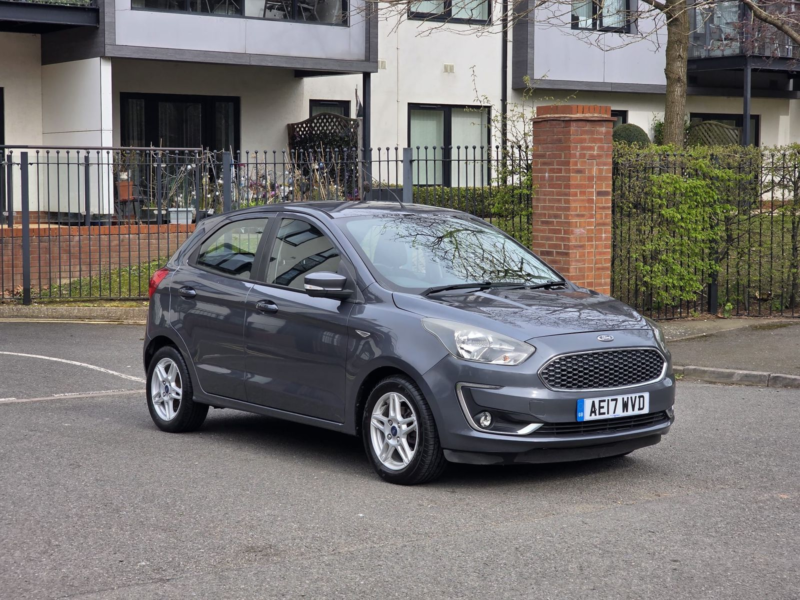 2017 Ford Ka+ 1.2 Ti-Vct Zetec Hatchback 5dr Petrol Manual Euro 6 (70 Ps) in Grey — image 1