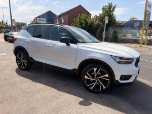 2018 Volvo Xc40 2.0 T5 R-Design Auto AWD Euro 6 (s/s) 5dr in White — image 6