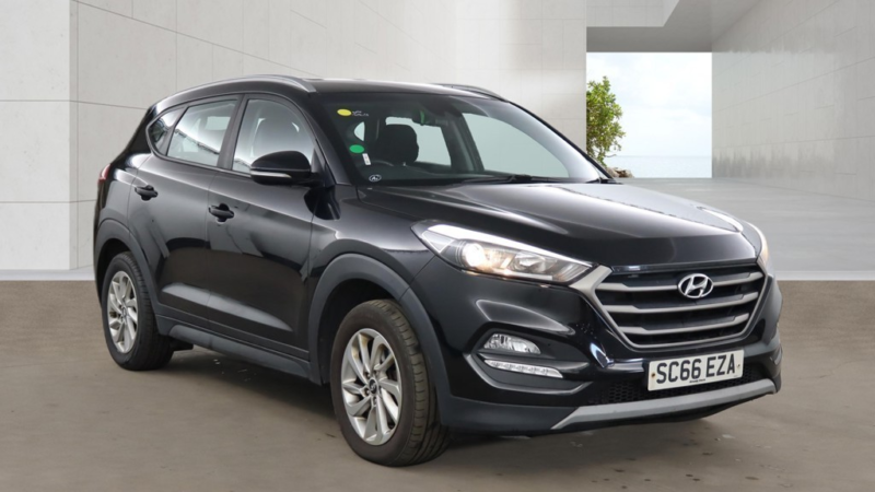 2016 Hyundai Tucson 1.7 Tucson Se Nav 1.7 D 116ps Bd +fss in Black — image 1