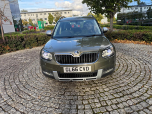 2016 Skoda Yeti 1.2 Tsi Se L Outdoor DSG Euro 6 (s/s) 5dr in Green — image 2