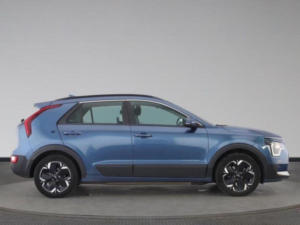 2023 Kia Niro 64.8kwh 2 Auto 5dr in Blue — image 3