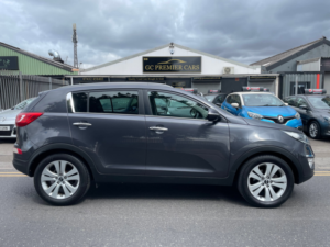 2013 Kia Sportage 1.7 Crdi Ecodynamics 3 SUV 5dr Diesel Manual 2WD Euro 5 (s/s) (114 Bhp) in Silver — image 5