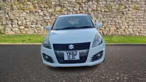 2013 Suzuki Swift 1.6 Sport Hatchback 3dr Petrol Manual Euro 5 (136 Ps) in White — image 2