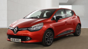 2016 Renault Clio 1.2 Dynamique Nav 1.2 16v 75 in Red — image 2
