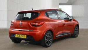 2016 Renault Clio 1.2 Dynamique Nav 1.2 16v 75 in Red — image 4